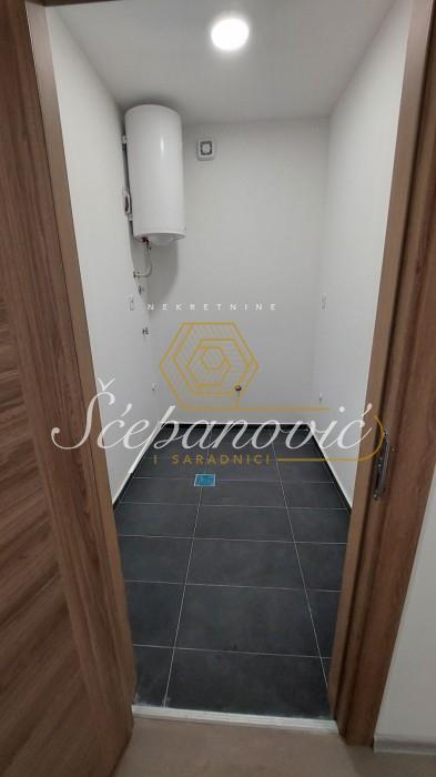 izdavanje-lokala-beograd-ZBgMCxueNG Četvorosoban stan na prodaju, Alibegovac, Novi Sad, 78m², 160.000 €