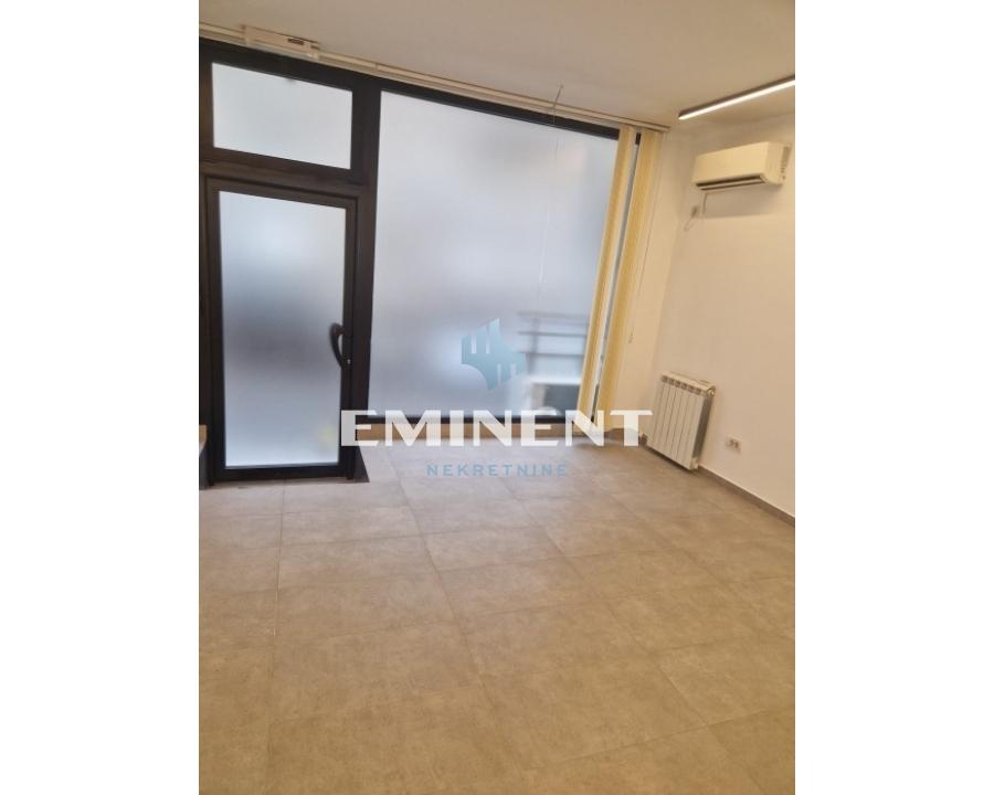Lokal za izdavanje, Zeleni Venac, Beograd, 23m², 400 €/mes