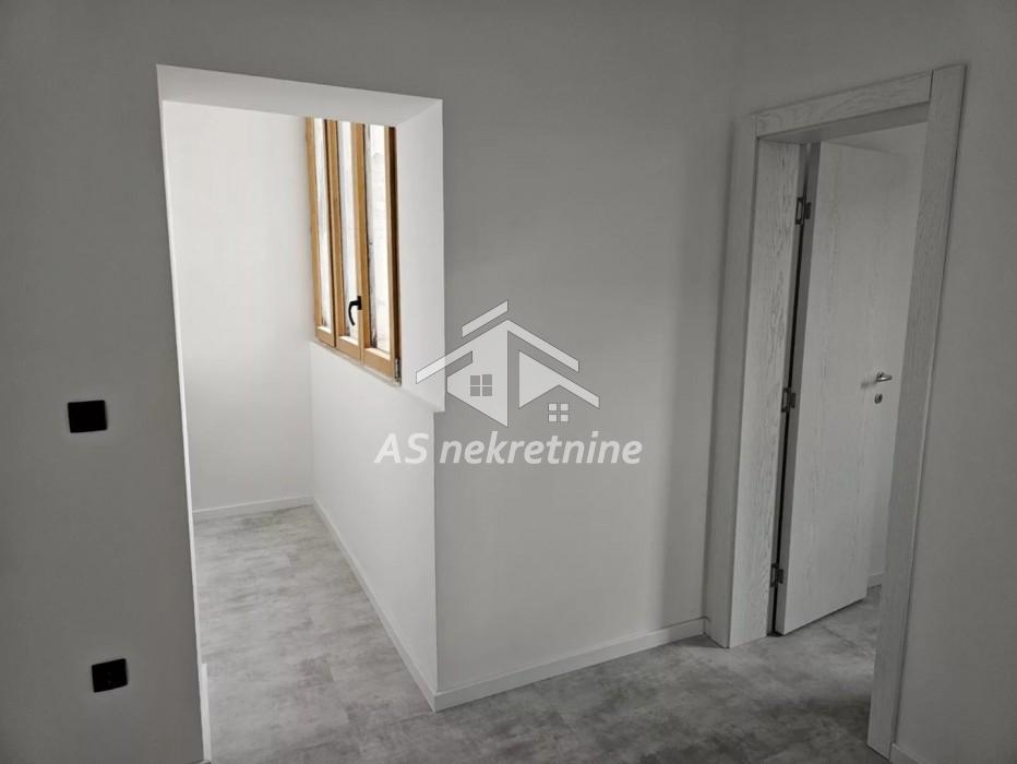 Lokal za izdavanje, Bulevar Kralja Aleksandra, Beograd, 120m², 1.500 €/mes