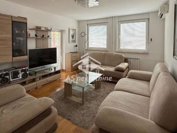 Stan Prodaja Beograd Blok 29 85 m2