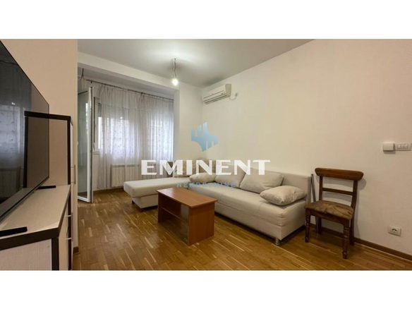 Stan Izdavanje Beograd Blok 61 64 m2