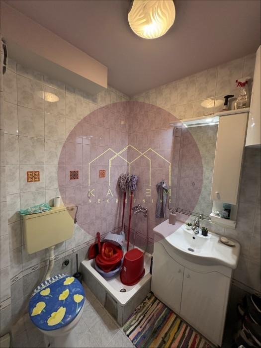 Petosoban stan na prodaju, Banovo Brdo, Beograd, 140m², 367.000 €