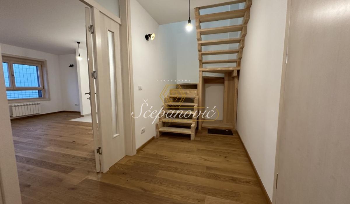 izdavanje-lokala-beograd-kG2845kSyG Petosoban stan na prodaju, Hram Svetog Save, Beograd, 128m², 619.900 €