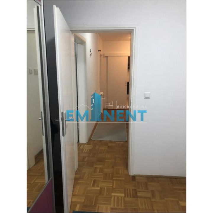 Stan Izdavanje Beograd Blok 61 85 m2