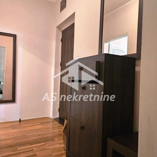 Stan Izdavanje Beograd Lekino Brdo 48 m2