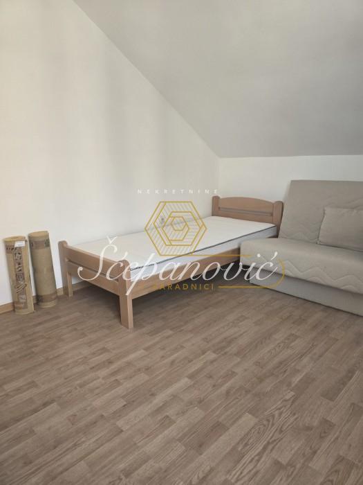 izdavanje-lokala-beograd-nb9xezJMRx Kuća za izdavanje, Vidovdansko Naselje, Novi Sad, 106m², 650 €/mes