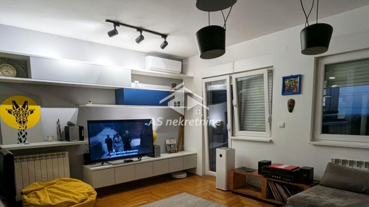Stan Izdavanje Beograd Blok 72 71 m2