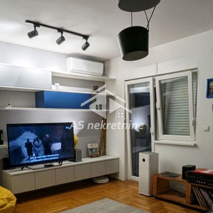 Stan Izdavanje Beograd Blok 72 71 m2