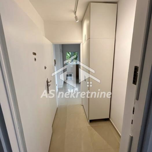 Dvosoban stan za izdavanje, Kalenić Pijaca, Beograd, 54m², 1.000 €/mes