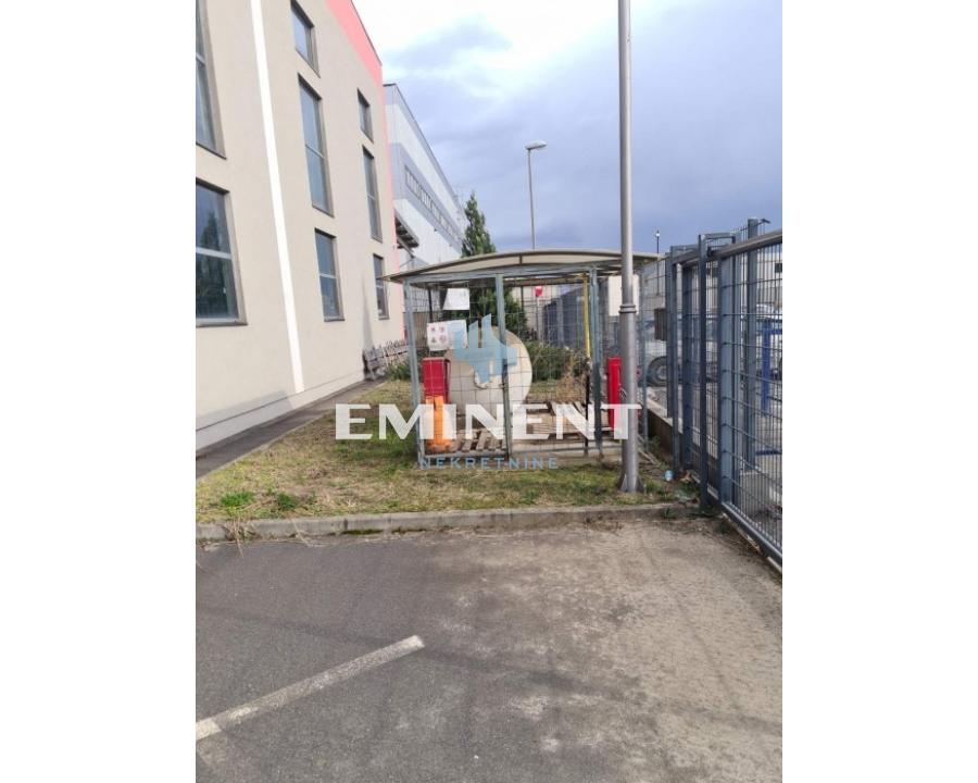 Lokal Izdavanje Beograd Lokal Izdavanje Beograd Zemun Polje 2776 m2