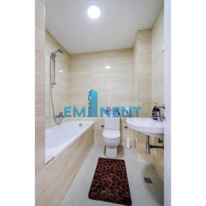 Trosoban stan za izdavanje, A Blok – Blok 67a, Beograd, 60m², 1.280 €/mes