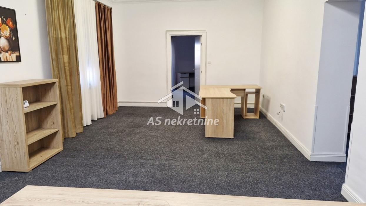 Lokal Izdavanje Beograd Lokal Izdavanje Beograd Kalenić Pijaca 72 m2