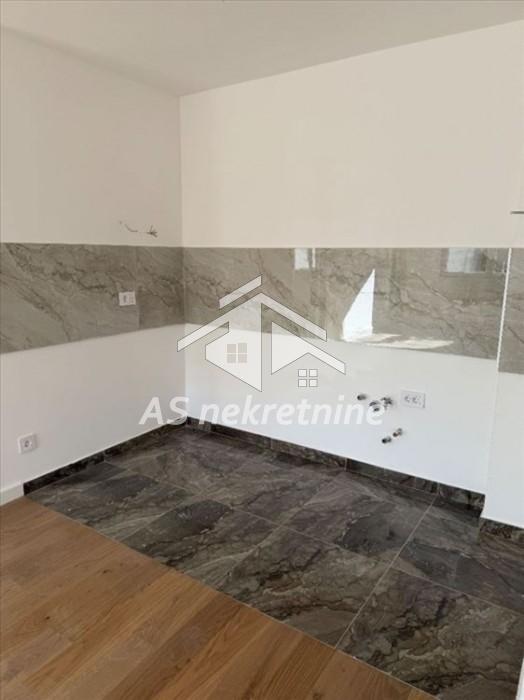izdavanje-lokala-fpTuK1ruxp Stan Prodaja Beograd Cara Dušana 58 m2