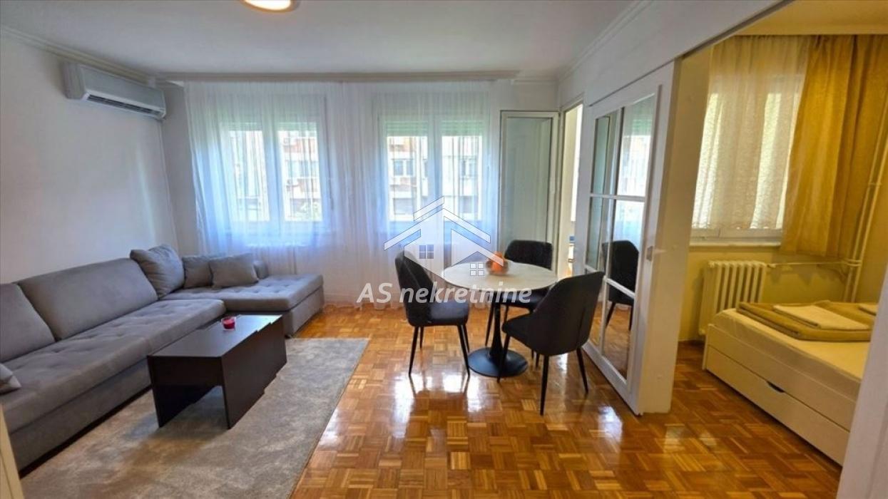 Stan Izdavanje Beograd Stan Izdavanje Beograd Slavija 46 m2