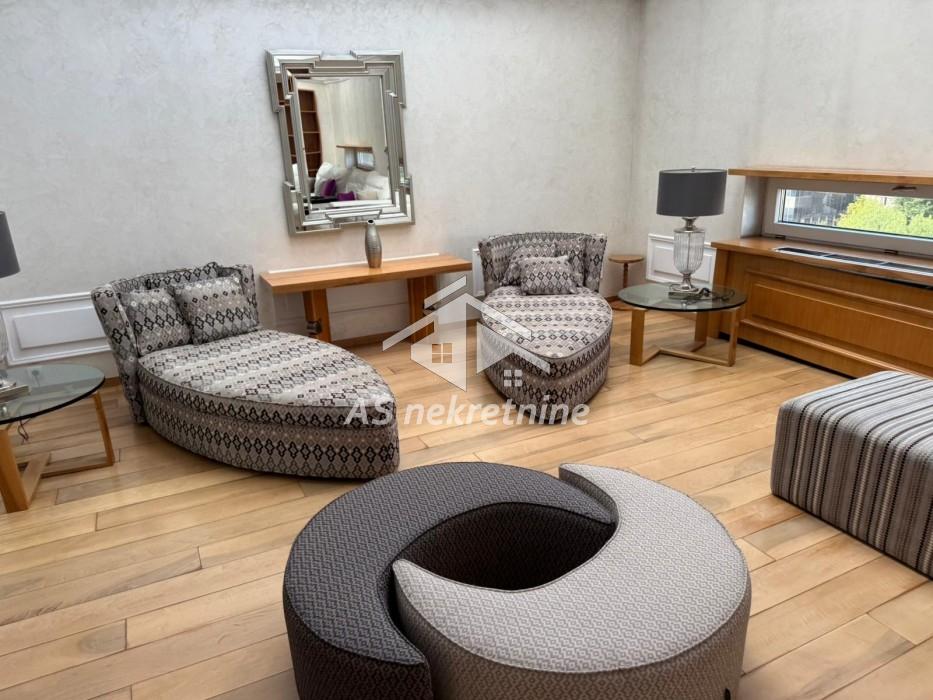 Stan Izdavanje Beograd Slavija 250 m2