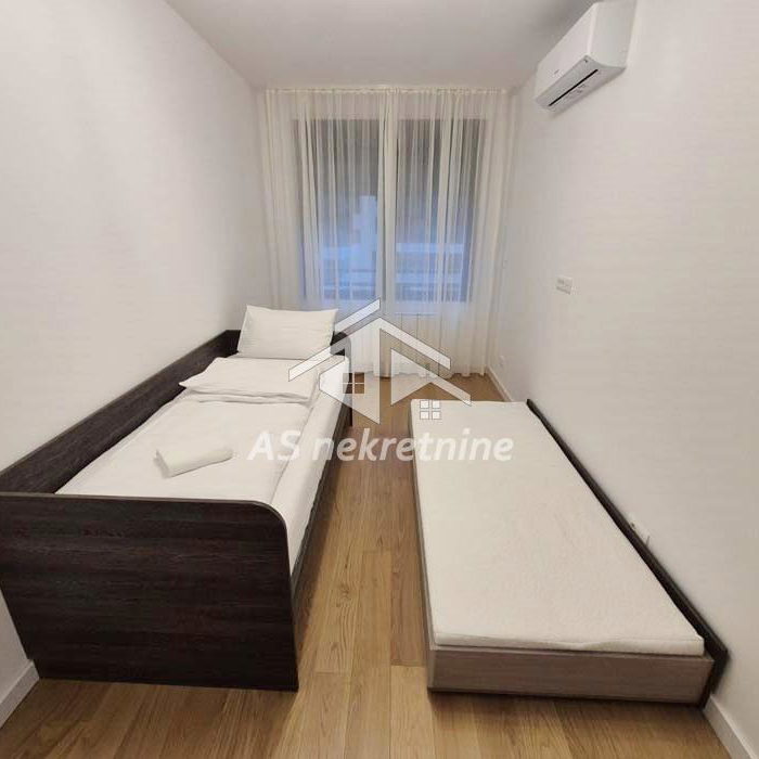 Trosoban stan za izdavanje, Trošarina, Beograd, 95m², 3. sprat, 1.200 €/mes