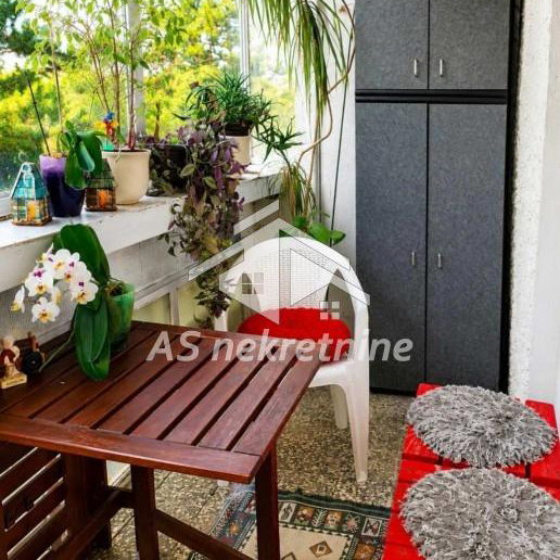 Četvorosoban stan za izdavanje, Blok 28, Beograd, 90m², 1.000 €/mes