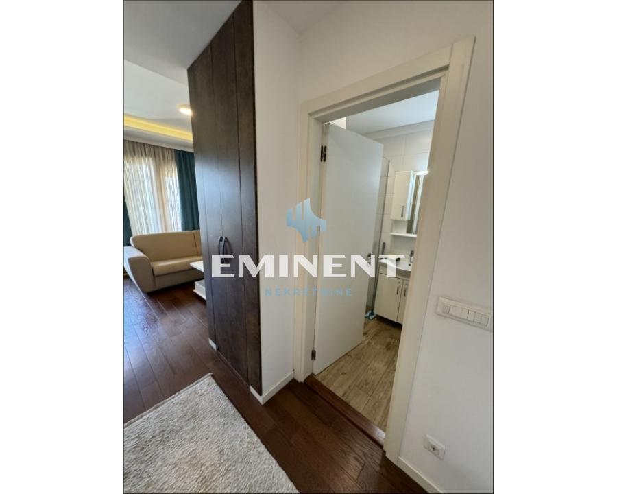 Jednosoban stan na prodaju, A Blok – Blok 67a, Beograd, 32m², 172.800 €