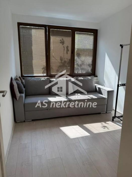 Četvorosoban stan za izdavanje, Blok 22, Beograd, 91m², 1.300 €/mes
