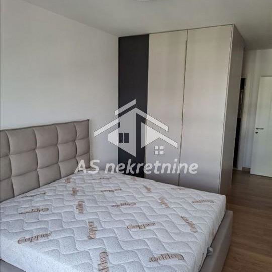 Četvorosoban stan za izdavanje, Blok 65, Beograd, 105m², 10. sprat, 2.100 €/mes