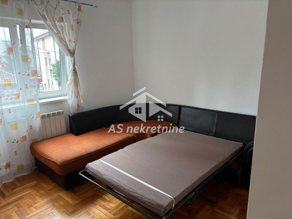 Trosoban stan za izdavanje, Učiteljsko Naselje, Beograd, 120m², 800 €/mes