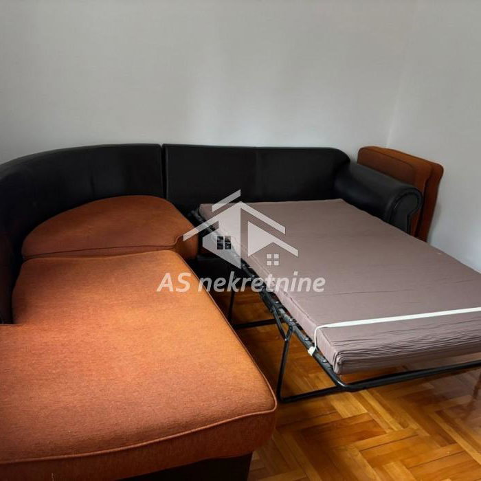 Trosoban stan za izdavanje, Učiteljsko Naselje, Beograd, 120m², 800 €/mes