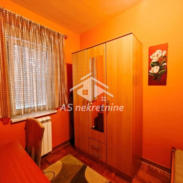 Trosoban stan za izdavanje, Đeram Pijaca, Beograd, 58m², 750 €/mes