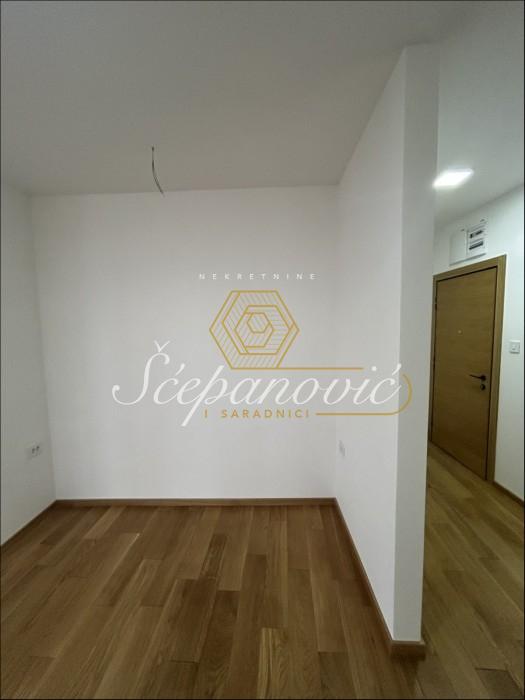 Stan Izdavanje Novi Sad  108 m2