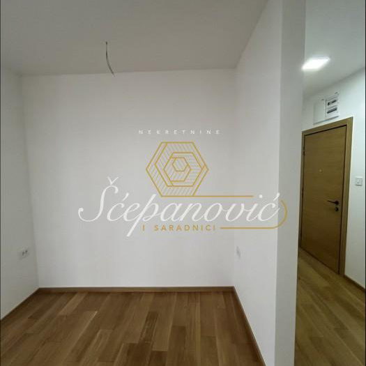 Stan Izdavanje Novi Sad  108 m2