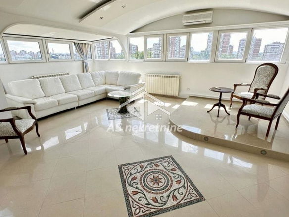Stan Prodaja Beograd Blok 61 160 m2