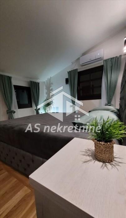 izdavanje-lokala-tXw9bQKCPT Četvorosoban stan za izdavanje, Hram Svetog Save, Beograd, 94m², 1.300 €/mes