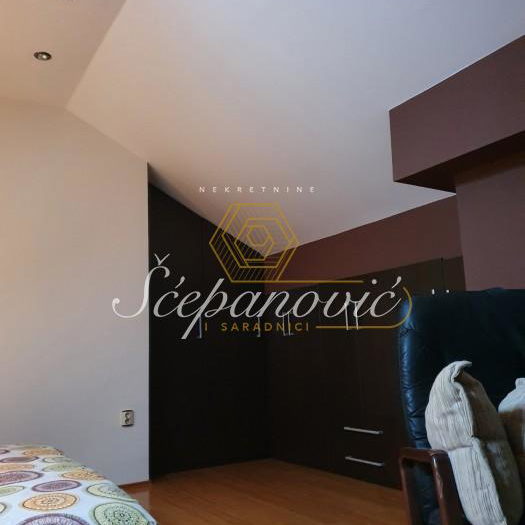 Trosoban stan na prodaju, Nova Detelinara, Novi Sad, 113m², 235.000 €