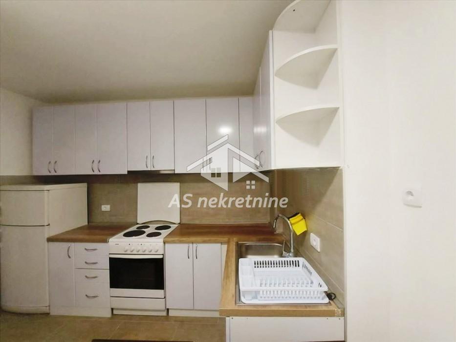 Stan Izdavanje Beograd Slavija 62 m2