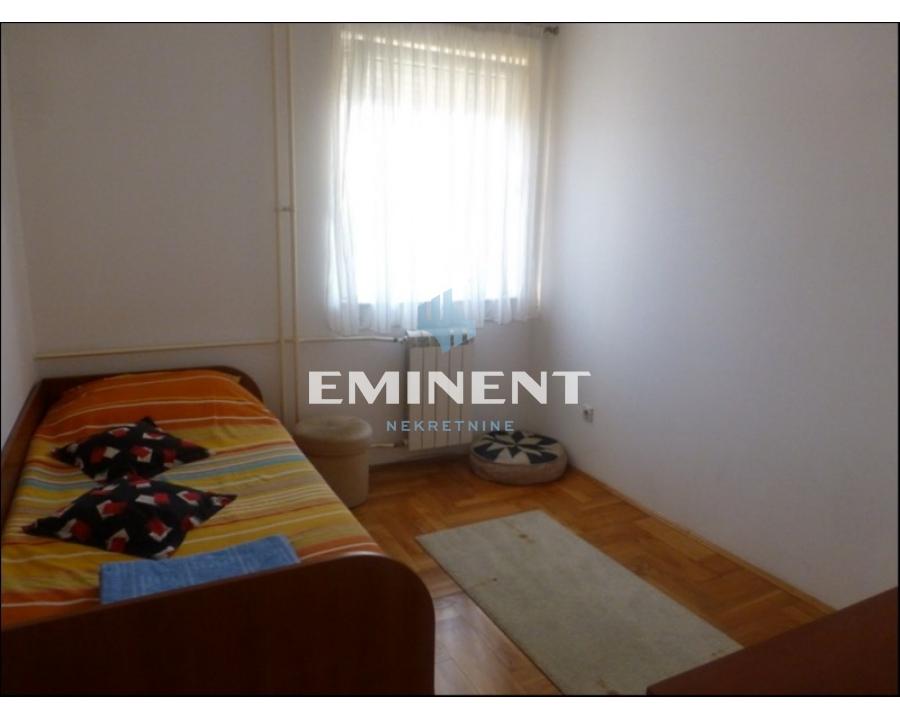 izdavanje-lokala-wQN1tMT6gQ Četvorosoban stan na prodaju, Autokomanda, Beograd, 80m², 237.000 €