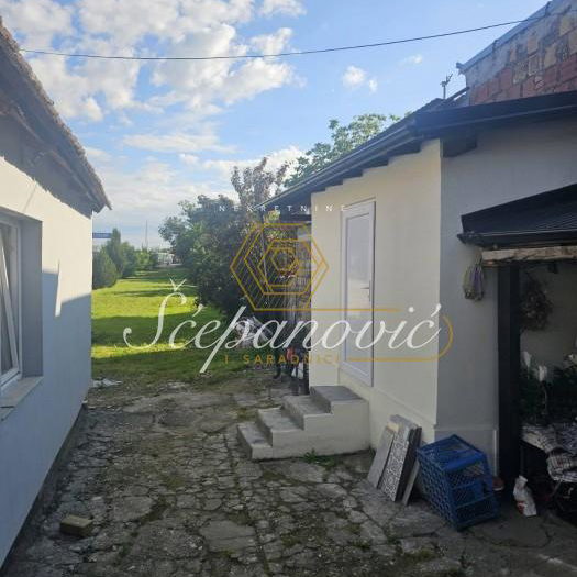 Plac Prodaja Novi Sad  1705 m2