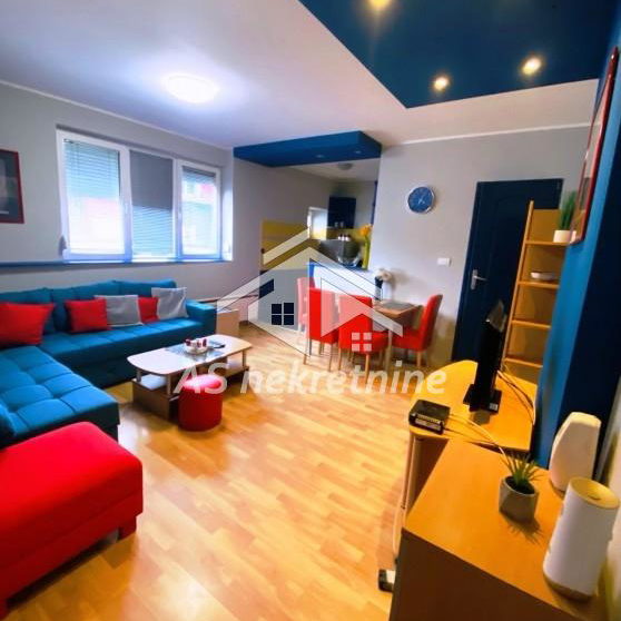 Stan Izdavanje Beograd Dorćol 48 m2