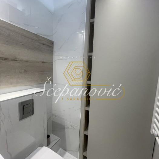 Dvosoban stan za izdavanje, Grbavica, Novi Sad, 52m², 1.100 €/mes