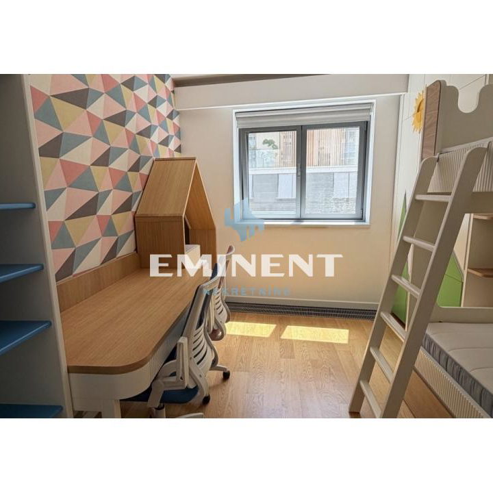 Četvorosoban stan za izdavanje, Blok 65, Beograd, 117m², 2.300 €/mes