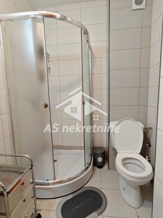 Trosoban stan za izdavanje, Đeram Pijaca, Beograd, 58m², 750 €/mes