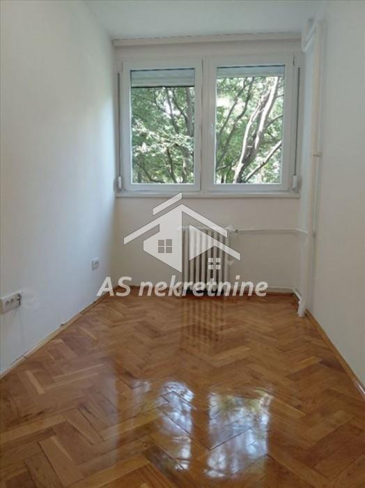 izdavanje-nekretnina-2V9Mn2jXBI Stan Izdavanje Beograd Blok 11c - Stari Merkator 64 m2