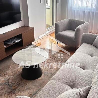 Stan Izdavanje Beograd Đeram Pijaca 53 m2