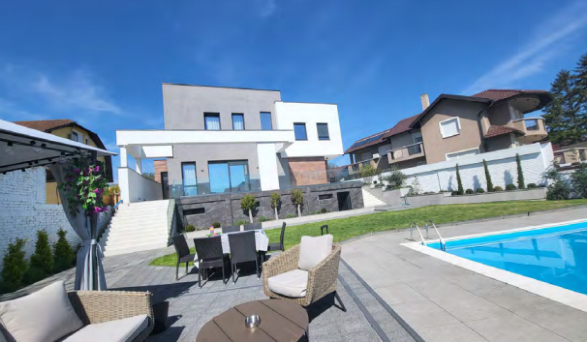Kuća Prodaja Novi Sad Kuća Prodaja Novi Sad 349 m2