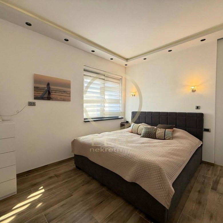 Kuća na prodaju, Petrovaradin, Novi Sad, 165m², 365.000 €