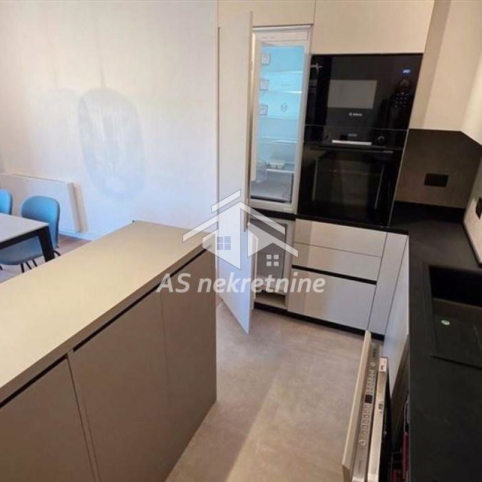 Stan Izdavanje Beograd Centar (Savski Venac) 66 m2