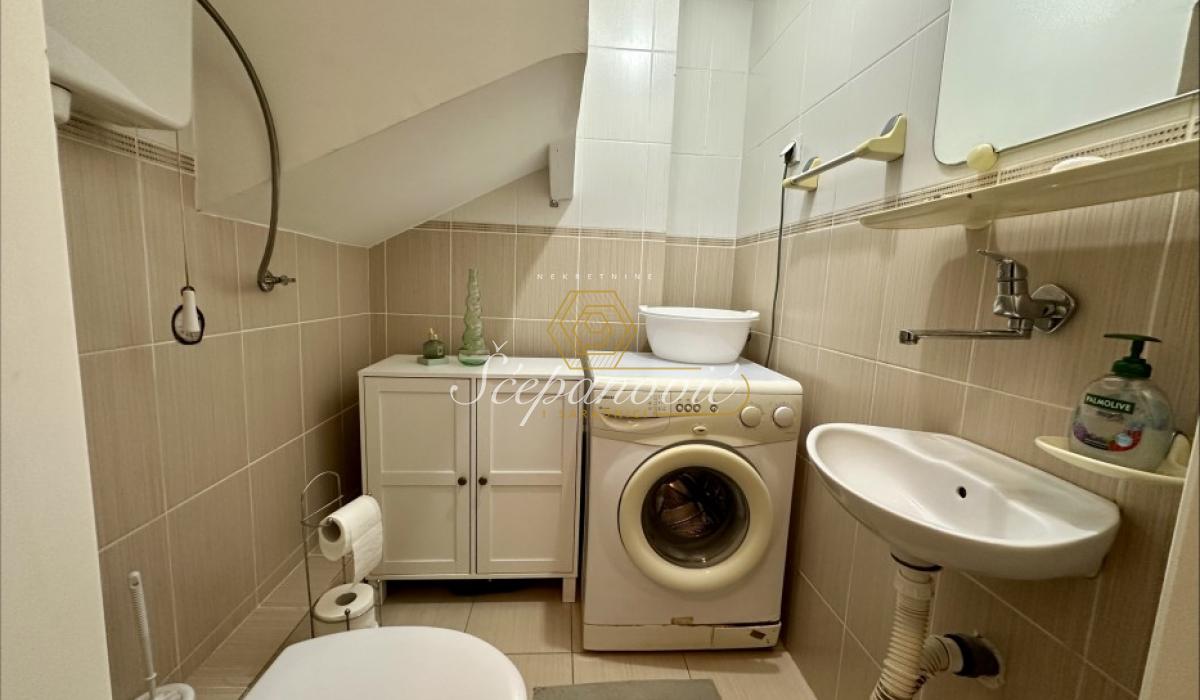 izdavanje-nekretnina-6IQrDi8DZL Trosoban stan na prodaju, Grbavica, Novi Sad, 75m², 195.000 €