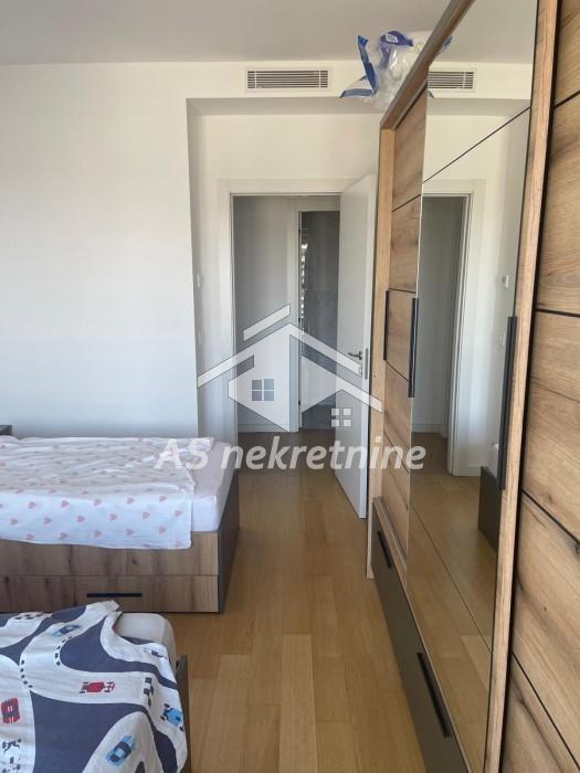 Dvosoban stan za izdavanje, Blok 65, Beograd, 60m², 1.200 €/mes