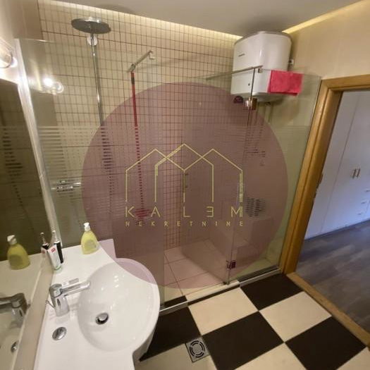 Trosoban stan na prodaju, Zaplanjska, Beograd, 125m², 310.000 €