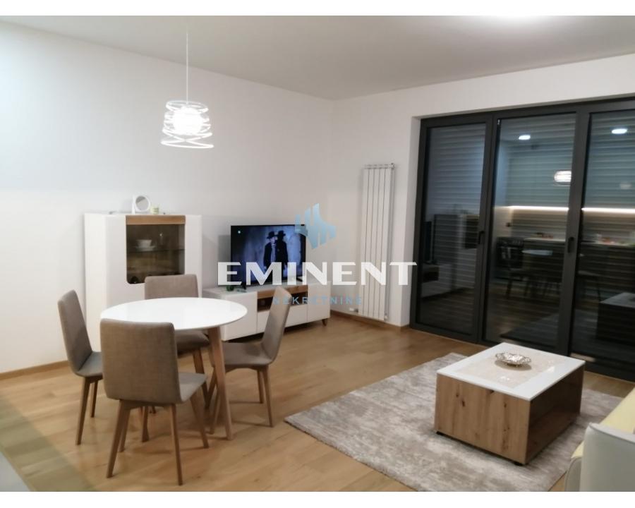 Jednosoban stan za izdavanje, Gundulićev Venac, Beograd, 37m², 650 €/mes