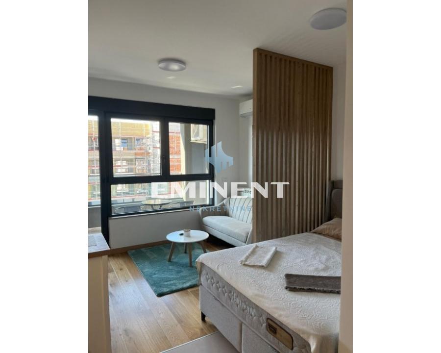Jednosoban stan za izdavanje, FON, Beograd, 31m², 650 €/mes