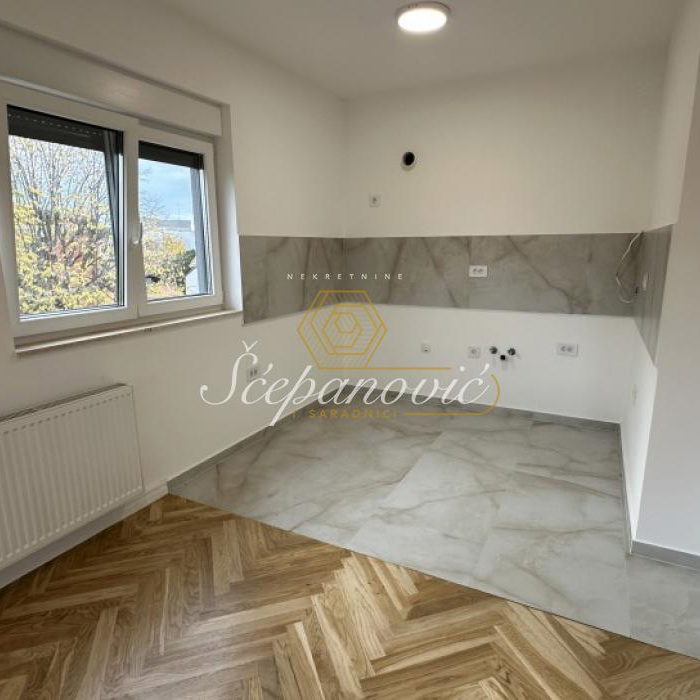 Stan Prodaja Novi Sad  101 m2